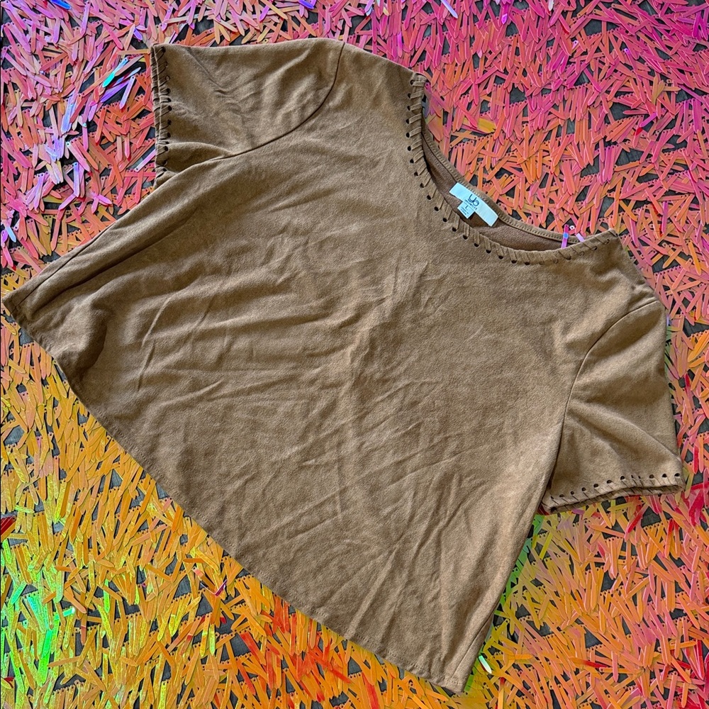 Ya Los Angeles Cropped Brown Short Sleeve Top with Stitch Details